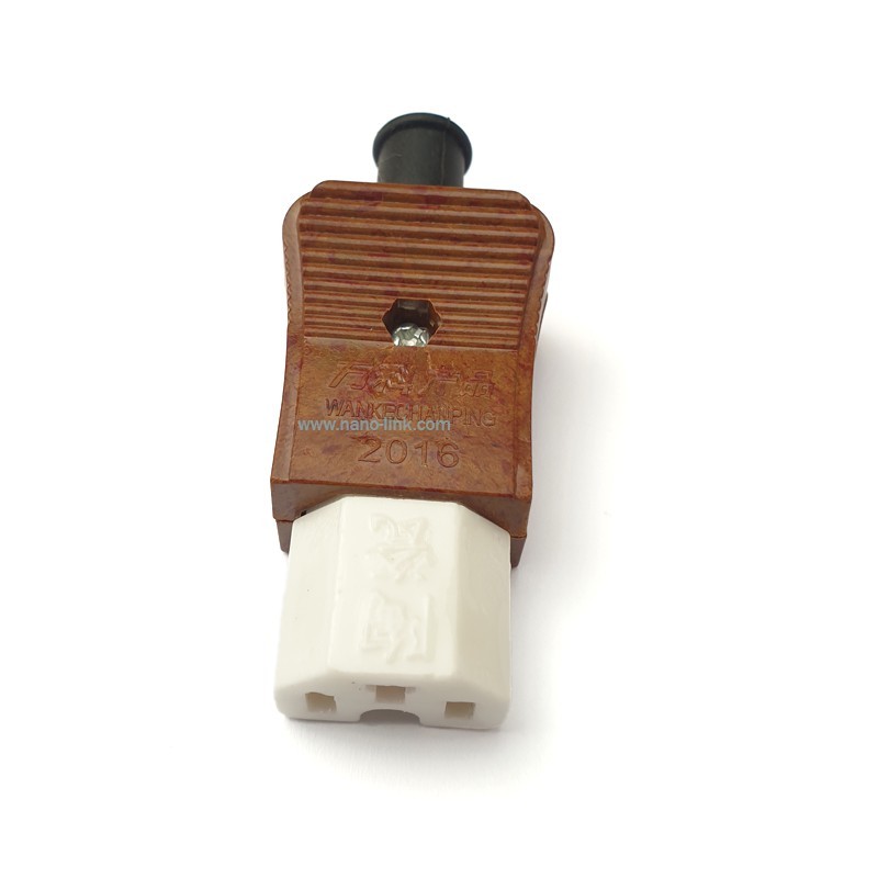 سوکت سر کابلی برق مادگی C13 سرامیکی