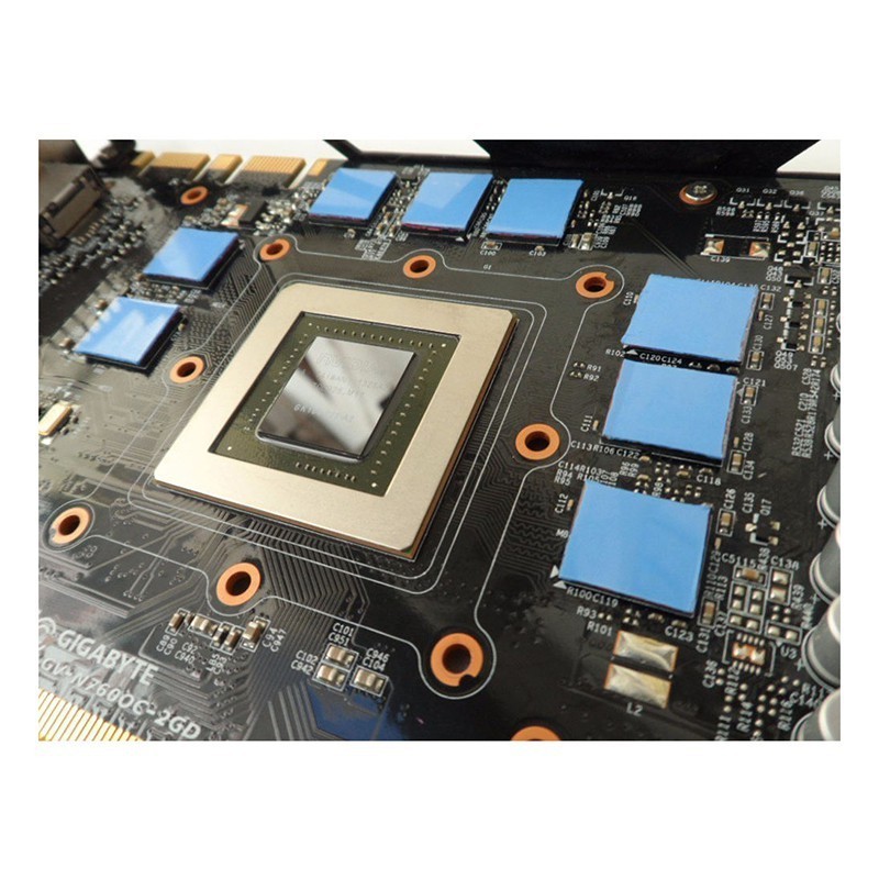 پد سیلیکون حرارتی حرفه ای ضخامت 1 میل 5.5 وات سایز 1*4*4 سانت